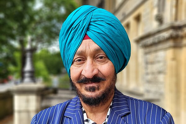 Cllr Lakhbir Singh